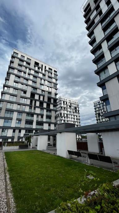 Residence Garden Tower - Zimni Zahrada Praga Exterior foto